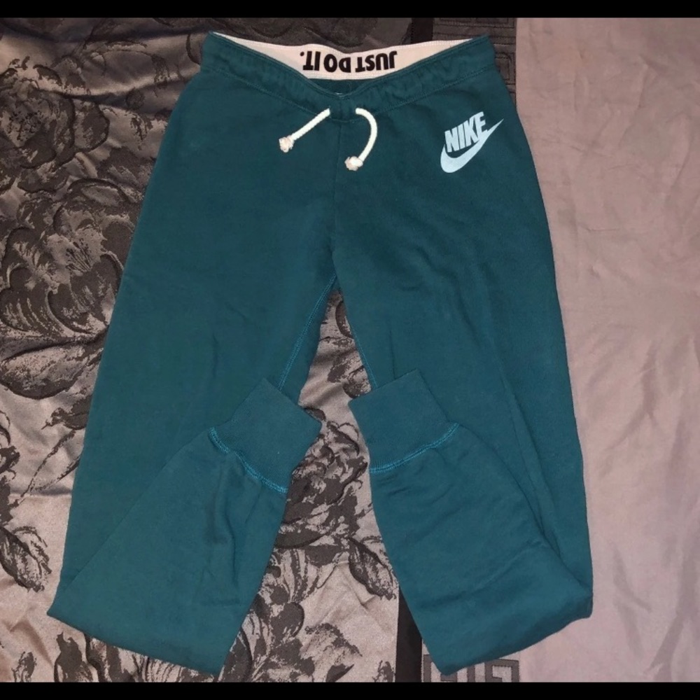 Nike sweatpants